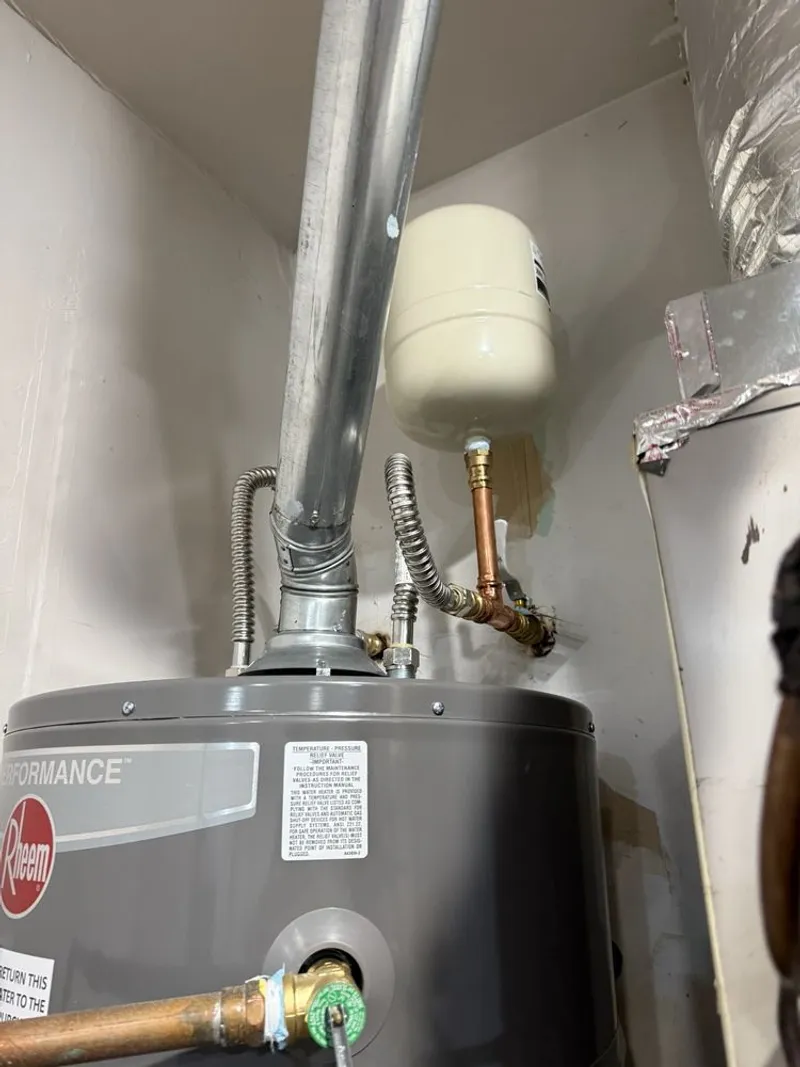 Rheem water heater installation by DKH Plumbing